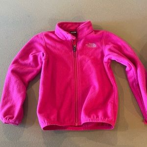 Northface waterproof girls coat. Pink shell zips into outer shell. Size 4T